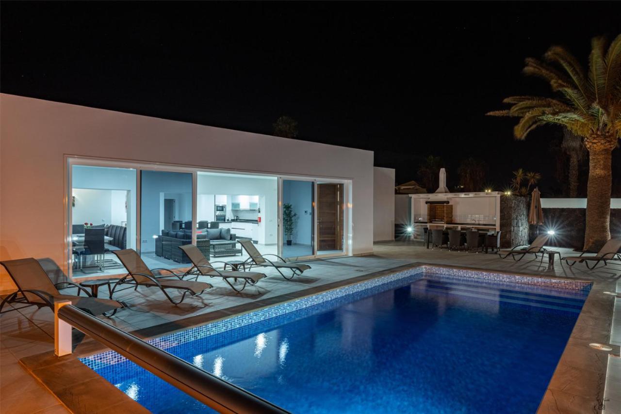 Villa Rossa - Villas Now - Lh215 By Villas Now Ltd Playa Blanca  Exterior foto